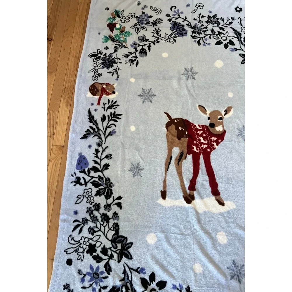 Vera Bradley Throw Blanket in Merry Mischief Snow Day